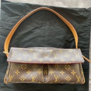 Louis Vuitton purse